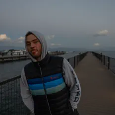 Escucha a Dino Pepic, mira vídeos musicales, lee la biografía, consulta fechas de giras y mucho más.