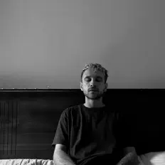 Ακούστε περιεχόμενο από Peplov, παρακολουθήστε μουσικά βίντεο, διαβάστε το βιογραφικό, δείτε ημερομηνίες περιοδείας, και πολλά ακόμη!