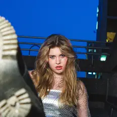 Écoutez Martine Reinsch, regardez des vidéoclips, lisez la biographie, consultez les dates de tournée et plus encore !