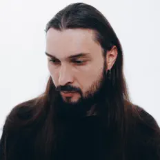 收听 TUNGATAROV、观看音乐视频、阅读小传、查看巡演日期等 ！