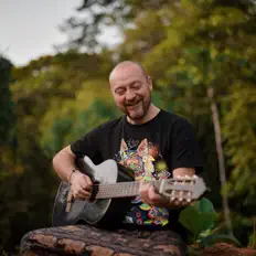 Listen to Antonio Siano, watch music videos, read bio, see tour dates & more!