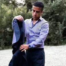 The Lab을(를) 듣고, 뮤직 비디오를 보고, 약력을 읽고, 투어 일정 등을 확인하세요!