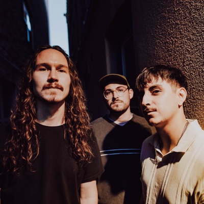 Listen to Homesafe, watch music videos, read bio, see tour dates & more!