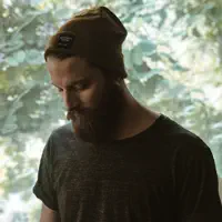 Ακούστε περιεχόμενο από undefined, παρακολουθήστε μουσικά βίντεο, διαβάστε το βιογραφικό, δείτε ημερομηνίες περιοδείας, και πολλά ακόμη!