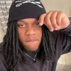 Escucha a Aye, mira videos musicales, lee su biografía, consulta las fechas de las gira y más.