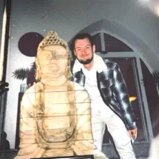 Ascolta gigamusic, guarda video musicali, leggi la biografia, vedi le date del tour & altro!