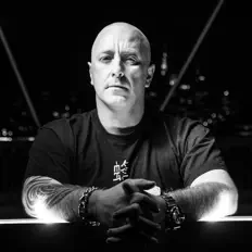 收听 Frank Savio、观看音乐视频、阅读小传、查看巡演日期等 ！