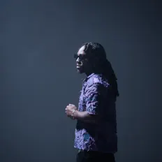 Dafxck dinle, müzik videolarını izle, biyografisini oku, tur tarihlerini ve daha fazlasını gör!