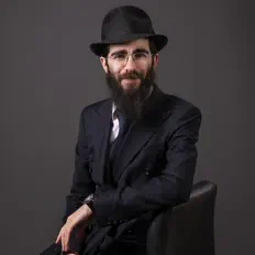 Escucha a Eli Marcus, mira videos musicales, lee su biografía, consulta las fechas de las gira y más.