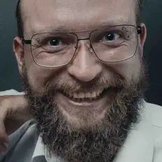 Poslechněte si interpreta ОТЕЦЬ, sledujte hudební videa, přečtěte si životopis, podívejte se na data turné a další informace.