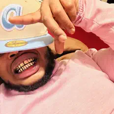 Baby Legendを聴いたり、ミュージックビデオを鑑賞したり、経歴やツアー日程などを確認したりしましょう！