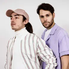 Ascolta FLAUR, guarda video musicali, leggi la biografia, vedi le date del tour & altro!