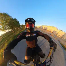 West Made AO: песни, клипы, биография, даты выступлений и многое другое.