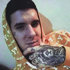 Ouça TIMFET, assista a videoclipes, leia a biografia, veja as datas das turnês e mais!