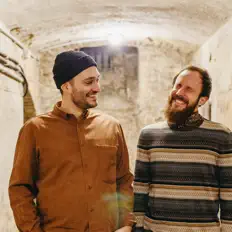 Ascolta Coolnick + HALL, guarda video musicali, leggi la biografia, vedi le date del tour & altro!