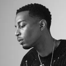 Luister naar Joseph Solomon, bekijk muziekvideo's, lees de bio, bekijk de tourdata, en meer!