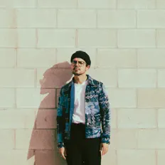 Escucha a Silverslums, mira videos musicales, lee su biografía, consulta las fechas de las gira y más.