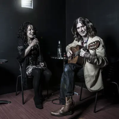 Listen to O Fino Da Bossa, watch music videos, read bio, see tour dates & more!