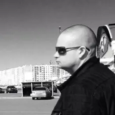 Dyuk nineを聴いたり、ミュージックビデオを鑑賞したり、経歴やツアー日程などを確認したりしましょう！