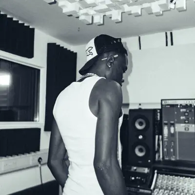 Listen to Yemz, watch music videos, read bio, see tour dates & more!