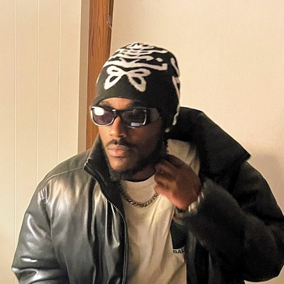 Listen to Nc Gualo, watch music videos, read bio, see tour dates & more!