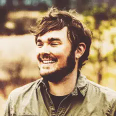 收听 Dennis Crommett、观看音乐视频、阅读小传、查看巡演日期等 ！