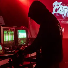Escucha a MASTER BOOT RECORD, mira videos musicales, lee su biografía, consulta las fechas de las gira y más.
