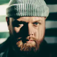undefined: песни, клипы, биография, даты выступлений и многое другое.