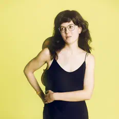 收听 Carrie Frey、观看音乐视频、阅读小传、查看巡演日期等 ！