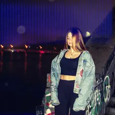 Sasha Yurchenko सुनें, म्यूज़िक वीडियो देखें, बायो पढ़ें, दौरे की तारीखें और बहुत कुछ देखें!