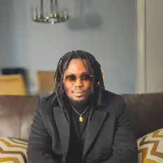 Écoutez Bigchunex, regardez des vidéoclips, lisez la biographie, consultez les dates de tournée et plus encore !