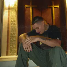 Xiris dinle, müzik videolarını izle, biyografisini oku, tur tarihlerini ve daha fazlasını gör!