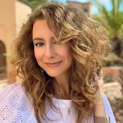 Listen to Anna Nuzzo, watch music videos, read bio, see tour dates & more!