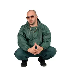 Makarov सुनें, म्यूज़िक वीडियो देखें, बायो पढ़ें, दौरे की तारीखें और बहुत कुछ देखें!