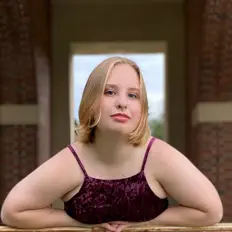 Kylee Martinを聴いたり、ミュージックビデオを鑑賞したり、経歴やツアー日程などを確認したりしましょう！