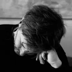 Luister naar Matthew James Day, bekijk muziekvideo's, lees de bio, bekijk de tourdata, en meer!