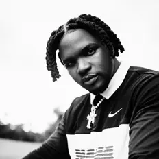 Ακούστε περιεχόμενο από Akuchi, παρακολουθήστε μουσικά βίντεο, διαβάστε το βιογραφικό, δείτε ημερομηνίες περιοδείας, και πολλά ακόμη!