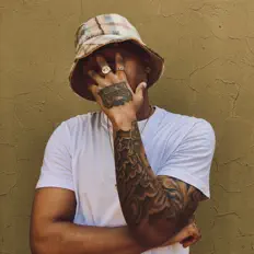 Stuupermanを聴いたり、ミュージックビデオを鑑賞したり、経歴やツアー日程などを確認したりしましょう！