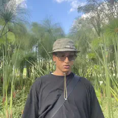 Listen to Y$, watch music videos, read bio, see tour dates & more!