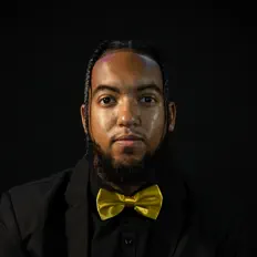Ascolta M.King, guarda video musicali, leggi la biografia, vedi le date del tour & altro!