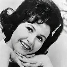 Hör dir Pat Hervey an, schau dir Musikvideos an, lies die Biografie, finde Tourdaten und mehr!