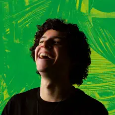 Dengarkan RAG, tonton video musik, baca bio, lihat tanggal tur & lainnya!