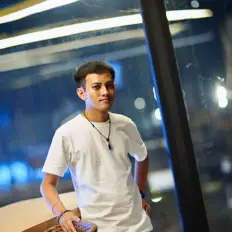 收听 Ahmad Arif、观看音乐视频、阅读小传、查看巡演日期等 ！