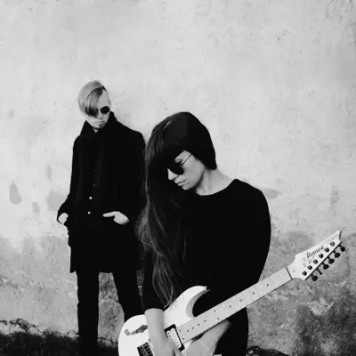 Listen to Veiila, watch music videos, read bio, see tour dates & more!