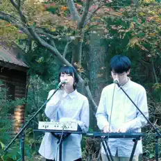 wai wai music resortを聴いたり、ミュージックビデオを鑑賞したり、経歴やツアー日程などを確認したりしましょう！