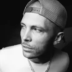 Listen to BRACHÉR, watch music videos, read bio, see tour dates & more!