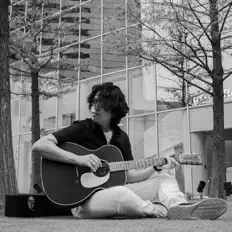 Dengarkan Chuy ZE, tonton video musik, baca bio, lihat tanggal tur & lainnya!