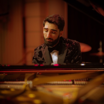 Listen to Farid Sheek, watch music videos, read bio, see tour dates & more!