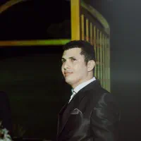 Ouve undefined, vê vídeos de música, lê a biografia, vê as datas da digressão e muito mais!