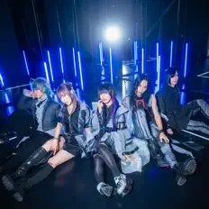 聆聽 Mana Diagram、觀看音樂影片、閱讀小傳、查看巡演日期等！